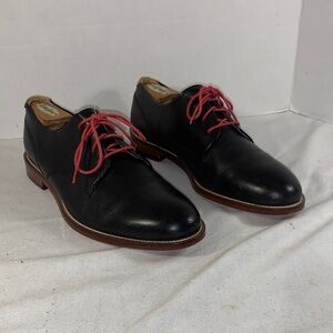 J Shoes Men's ‘William’ Black Leather Derby Shoes with Red Laces